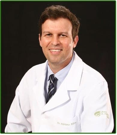 Clínica de Dr. Adriano Abreu — especialista em facetas de porcelana e lentes de contato dental em Fortaleza, CE