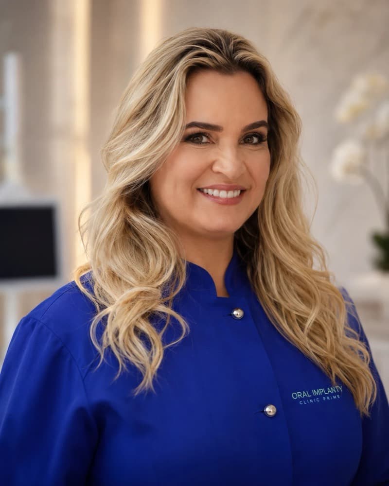 Dr(a). Dra. Jacqueline Soares - Especialista em Lentes de Contato Dental em Vitória de Santo Antão