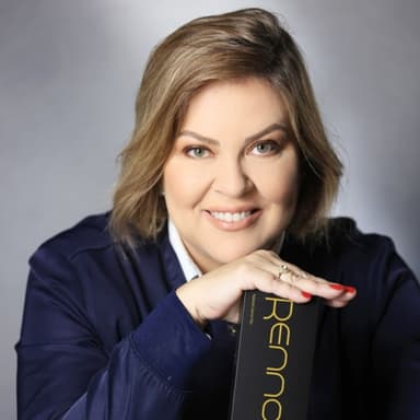 Dra. Raquel Cristina Faria — especialista em lente de contato dental