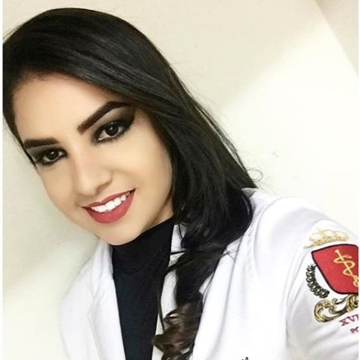 Dr(a). Dra. Suzana Saryne - Especialista em Lentes de Contato Dental em Palmas