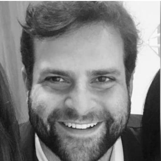 Dr(a). Dr. Wislay Teixeira Jr. - Especialista em Lentes de Contato Dental em Rio de Janeiro