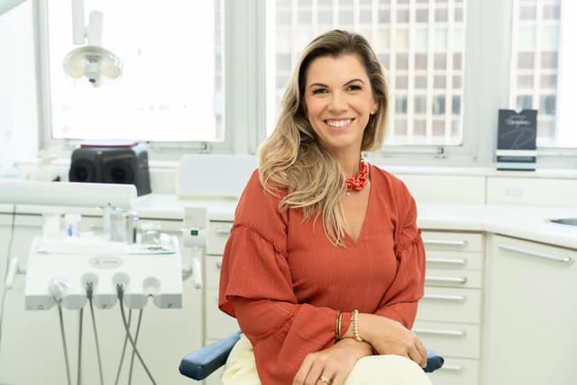 Clínica de Dra. Carla Christoph — especialista em facetas de porcelana e lentes de contato dental em Rio de Janeiro, RJ