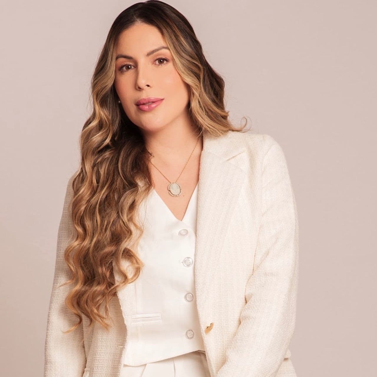 Dr(a). Dra. Caroline Benedeti - Especialista em Lentes de Contato Dental em São Paulo