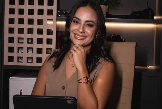Clínica de Dra. Gabriela Mercoli — especialista em facetas de porcelana e lentes de contato dental em Aracaju, SE