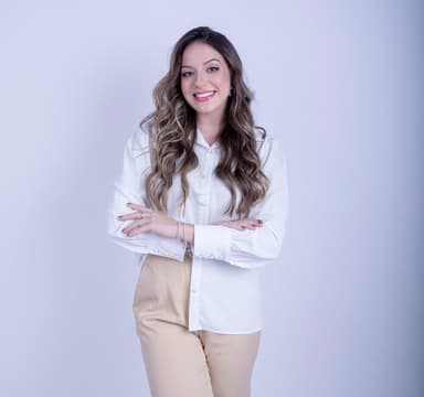 Dra. Isabella Alonso — especialista em lente de contato dental