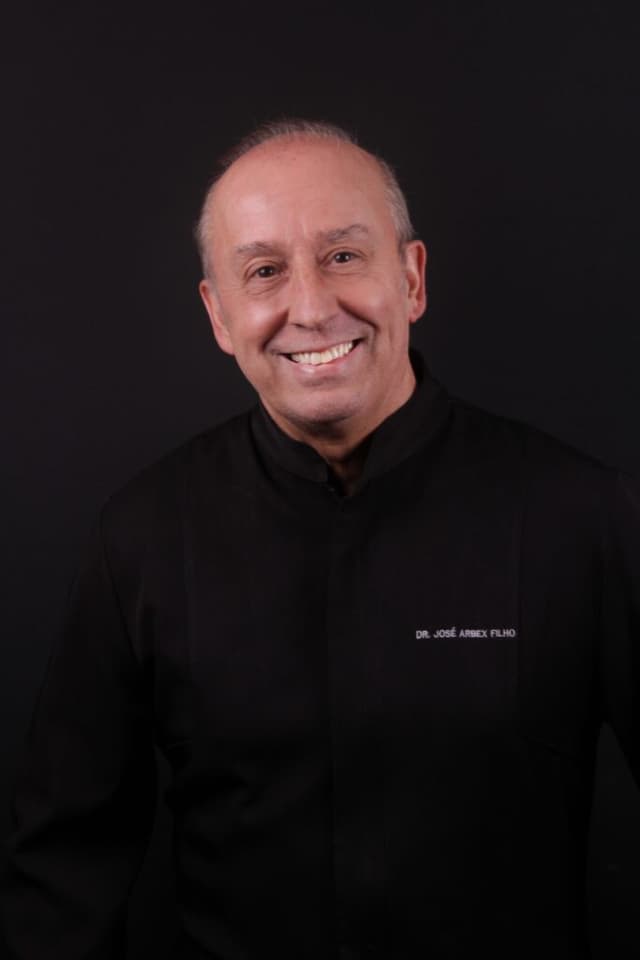 Clínica de Dr. José Arbex Filho — especialista em facetas de porcelana e lentes de contato dental em Belo Horizonte, MG