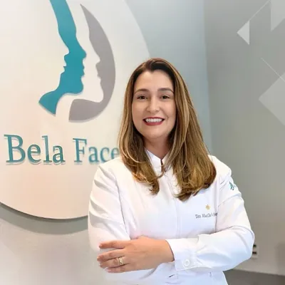 Dr(a). Dra. Marília Ribeiro - Especialista em Lentes de Contato Dental em Patos de Minas