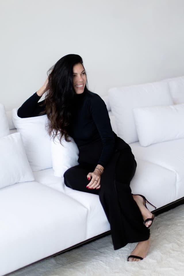 Clínica de Dra. Renata Avighi — especialista em facetas de porcelana e lentes de contato dental em Piracicaba, SP