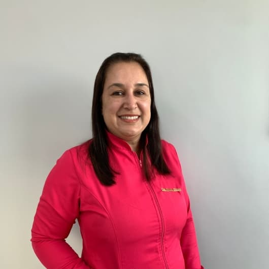 Dr(a). Dra. Renata Paizani - Especialista em Lentes de Contato Dental em São Paulo