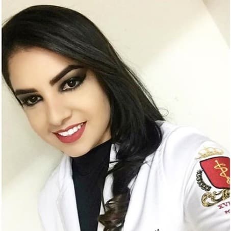 Clínica de Dra. Suzana Saryne — especialista em facetas de porcelana e lentes de contato dental em Palmas, TO