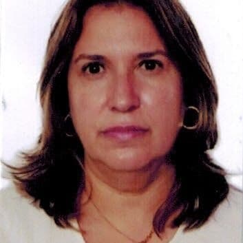 Dr(a). Dra. Thais Giordano - Especialista em Lentes de Contato Dental em São Paulo
